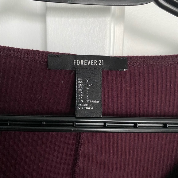 F21 Long Sleeve Duo - Picture 7 of 7